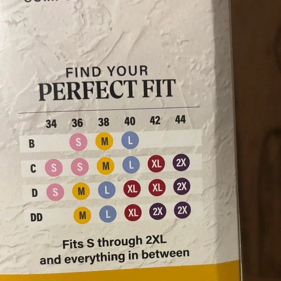 Bali Comfort Revolution Wirefree Bra - Black and White - Picture 3 of 8